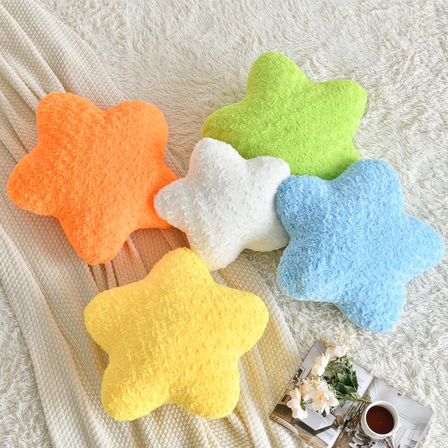 Star Shaped Plush Pillow for Couch & Bed - Soft Faux Fur Decor in Green