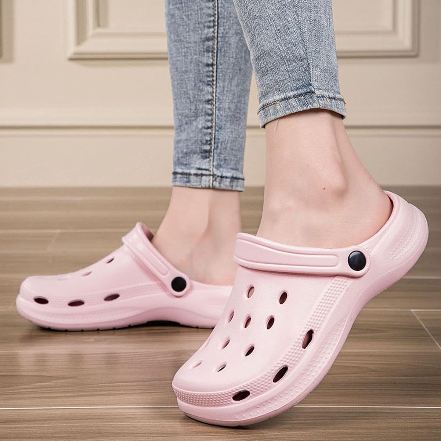 Pink Unisex Garden Clogs Size 6-6.5 Women/4.5-5 Men: Breathable & Quick-Drying Shoes