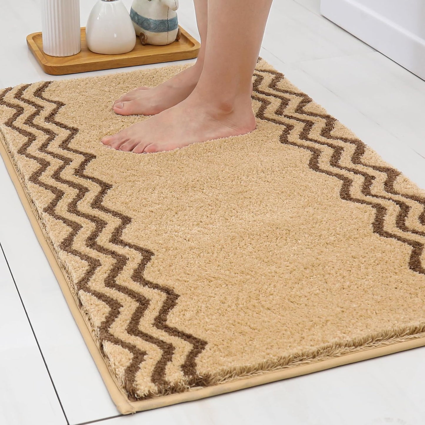 Luxurious Anti-Slip Bath Nursery Rugs - Soft Plush 100% Polyester, Water Absorbent (17x24 inches, Beige)
