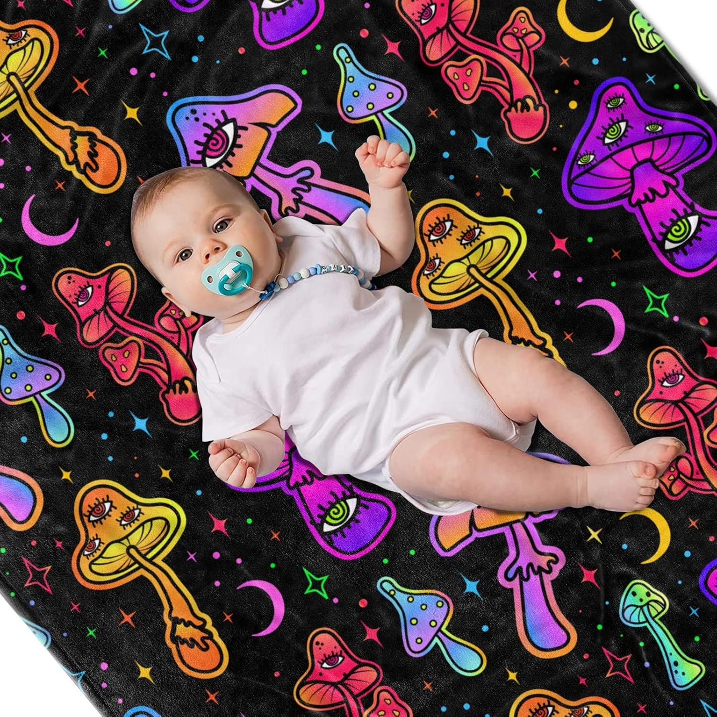 Psychedelic Mushroom Themed Throw Blanket for Couch, Bed - Soft & Cozy, 50" x 60