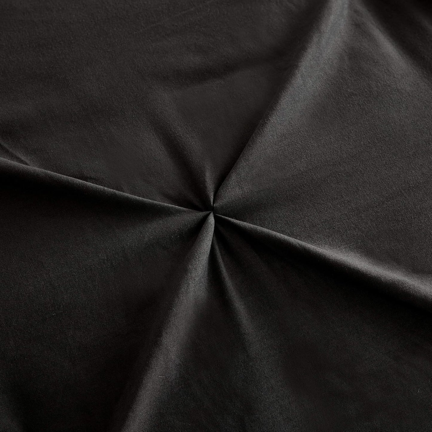 Black Queen Size 3-Piece Duvet Cover Set – Soft, Luxurious Pinch Pleat Design