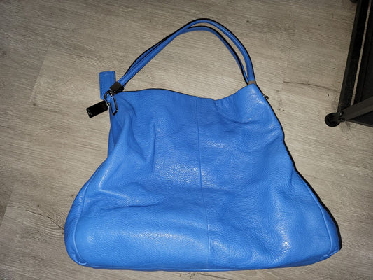 Coach Madison Phoebe Shoulder Bag in Cobalt Blue Pebbled Leather – Authentic Retail Model A1393-24621