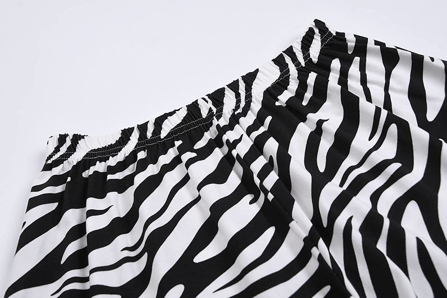 Size XS Zebra T-Shirt & Shorts Pajamas Set