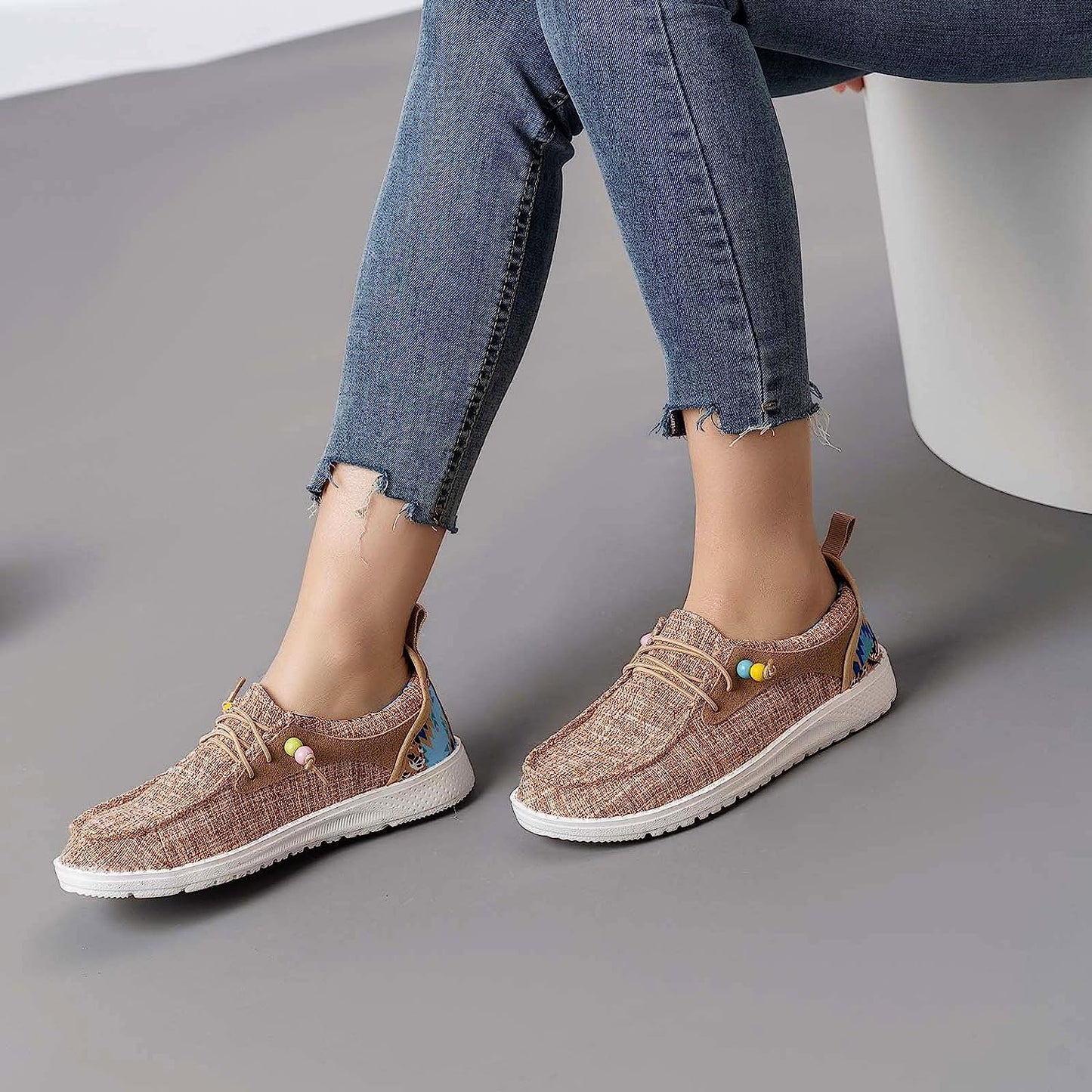 Women Size 6 Canvas Lace Up Slip-On Loafers/Tennis Shoes/Sneakers/Walking Shoes