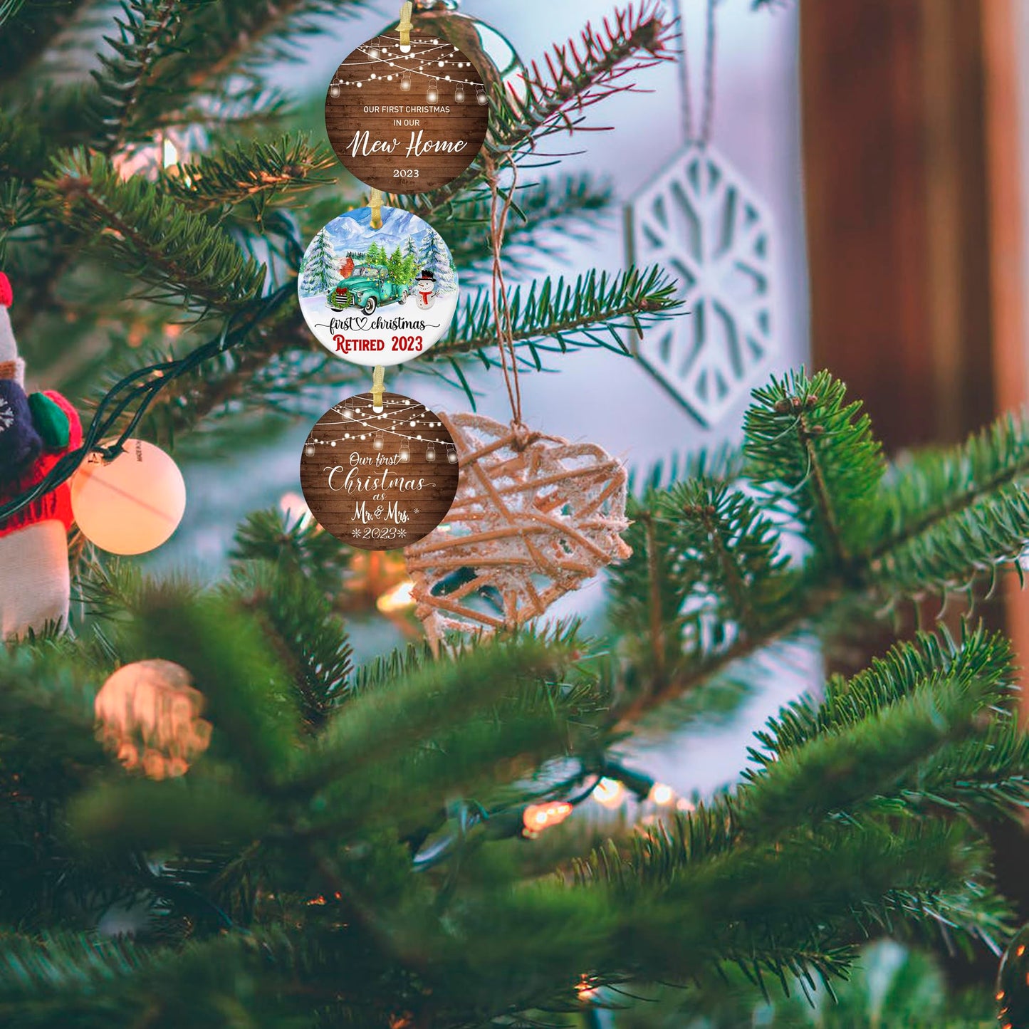 Celebrate 2023 Retirement with Unique Two-Side Printed Christmas Ornaments – Perfect Gift for Retirees