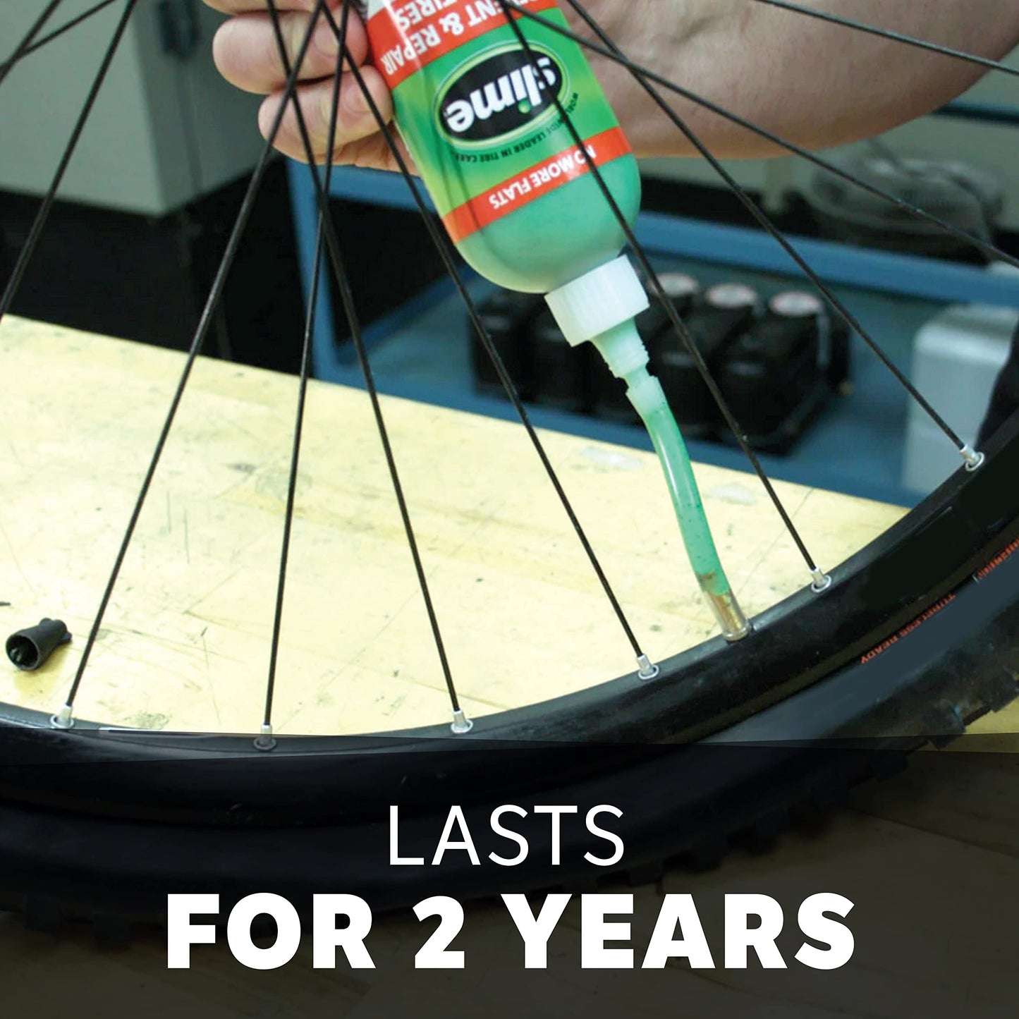1 Gallon Slime 10162 Bike Tube Puncture Repair Sealant w/ Pump